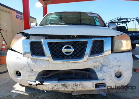 2010 Nissan Armada Titanium z USA, uszkodzony, nr VIN 5N1BA0ND0AN622261